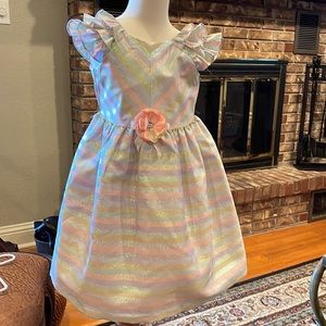 Girls dressy dress great for Easter Sunday! Size 6